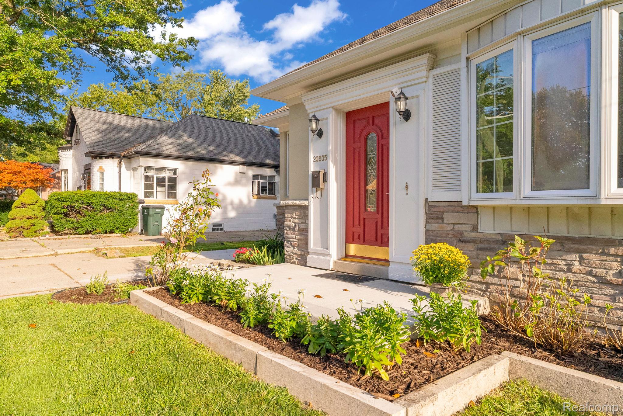 20505 Shady Lane Avenue