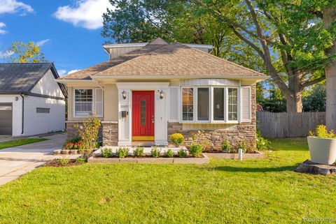 20505 Shady Lane Avenue St Clair Shores City MI 48080