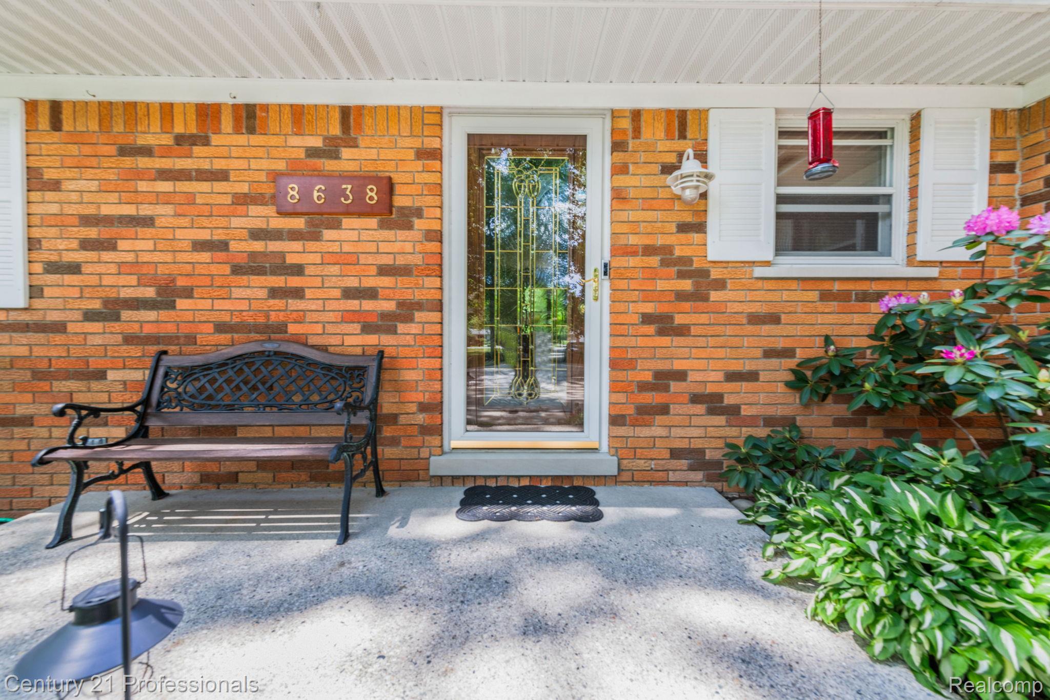 8638 Stone Road