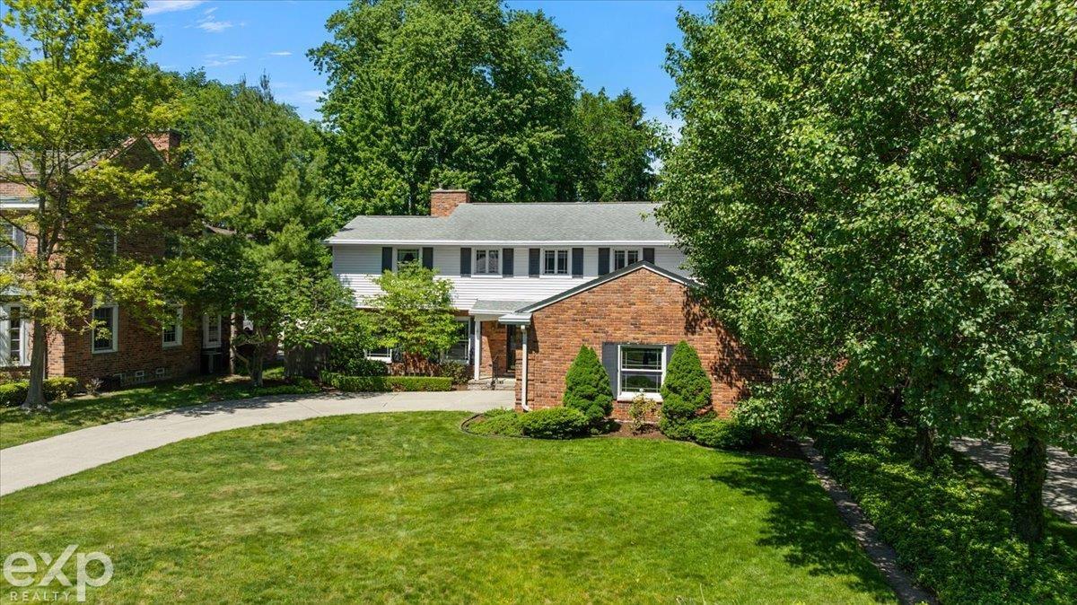 100 Moran Road