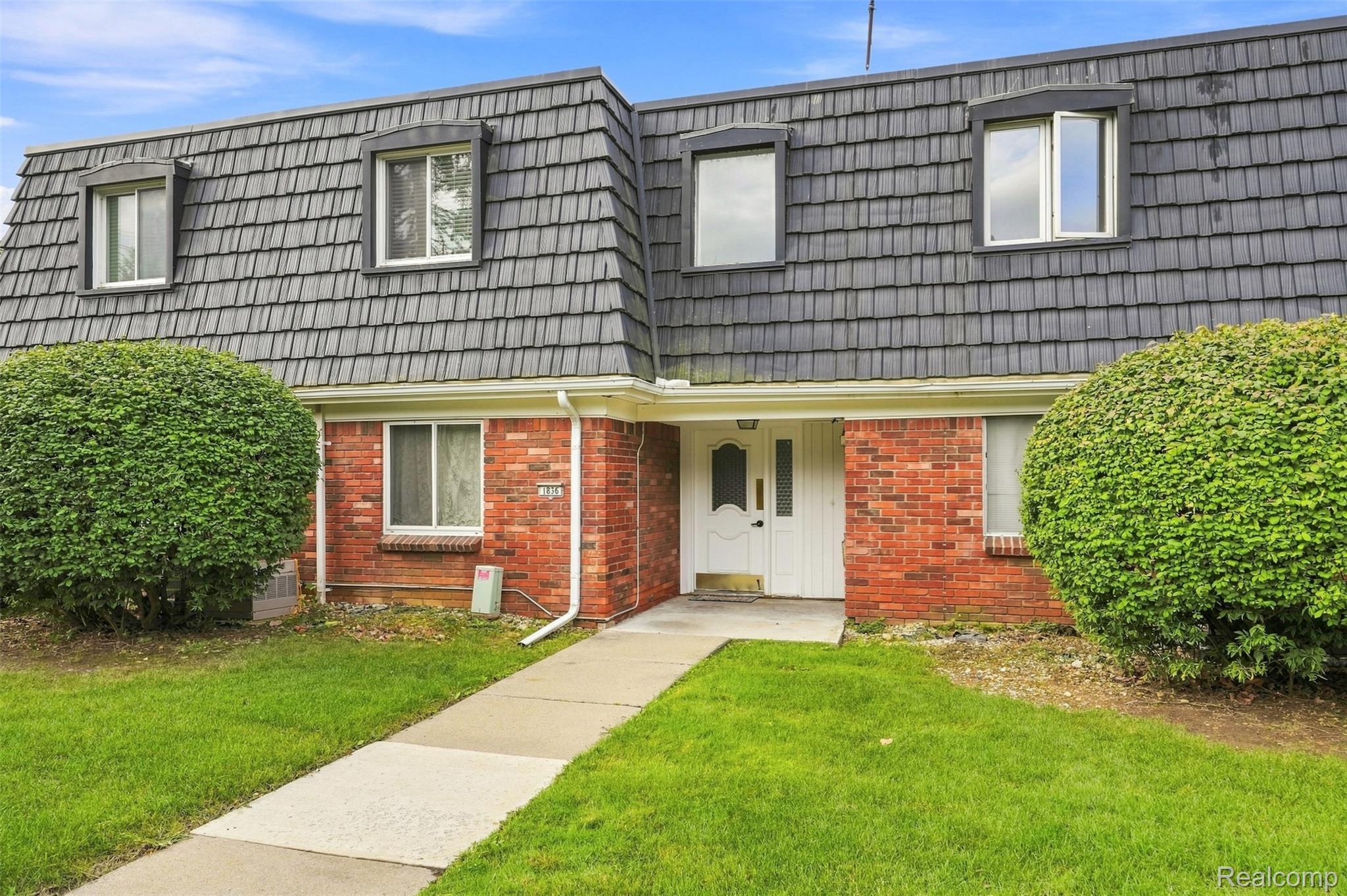 1836 Colonial Village Way
