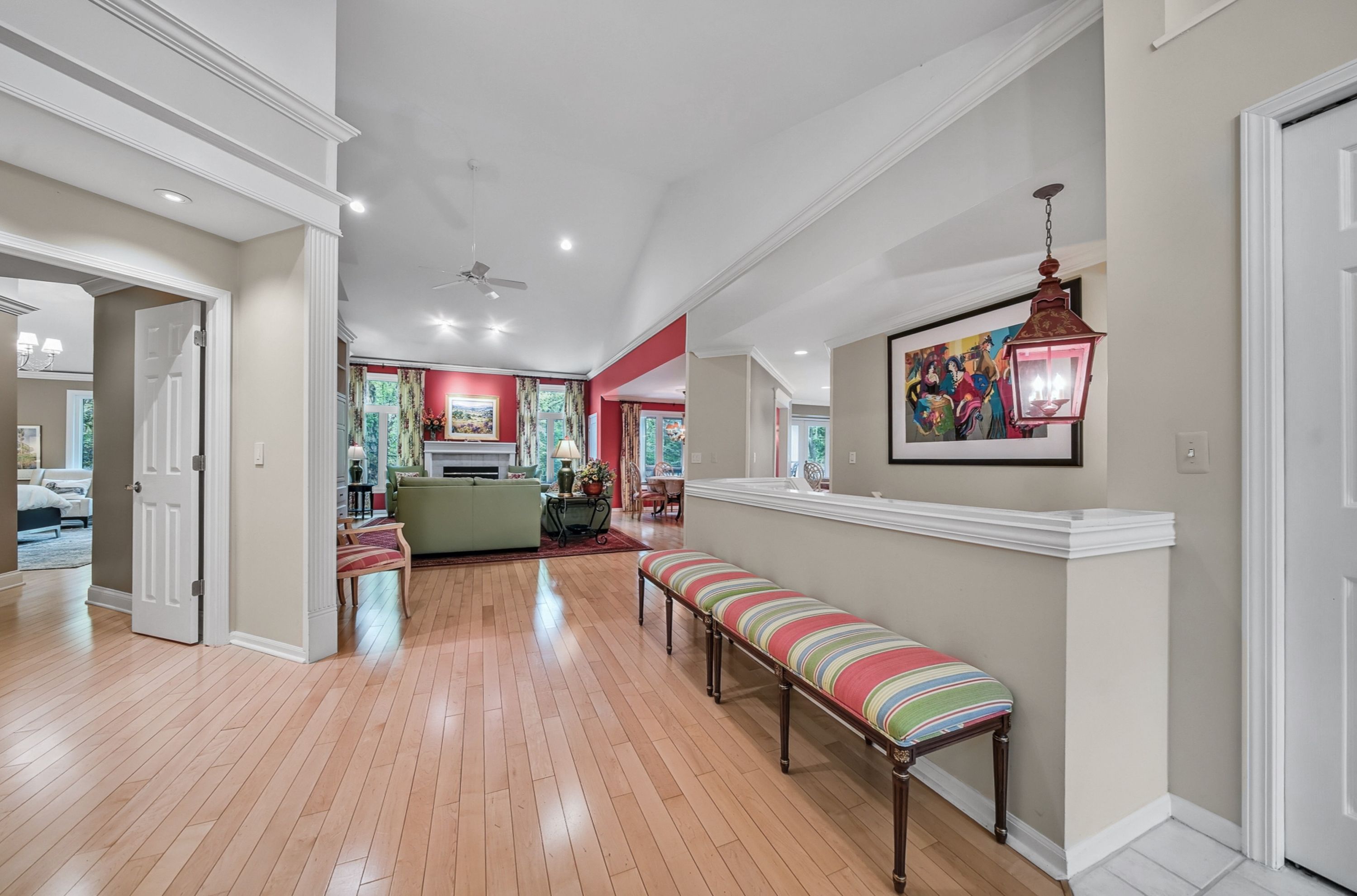 Rochester Hills City, Michigan 48309, United States, 3 Bedrooms Bedrooms, ,4 BathroomsBathrooms,Residential,Pending,132016