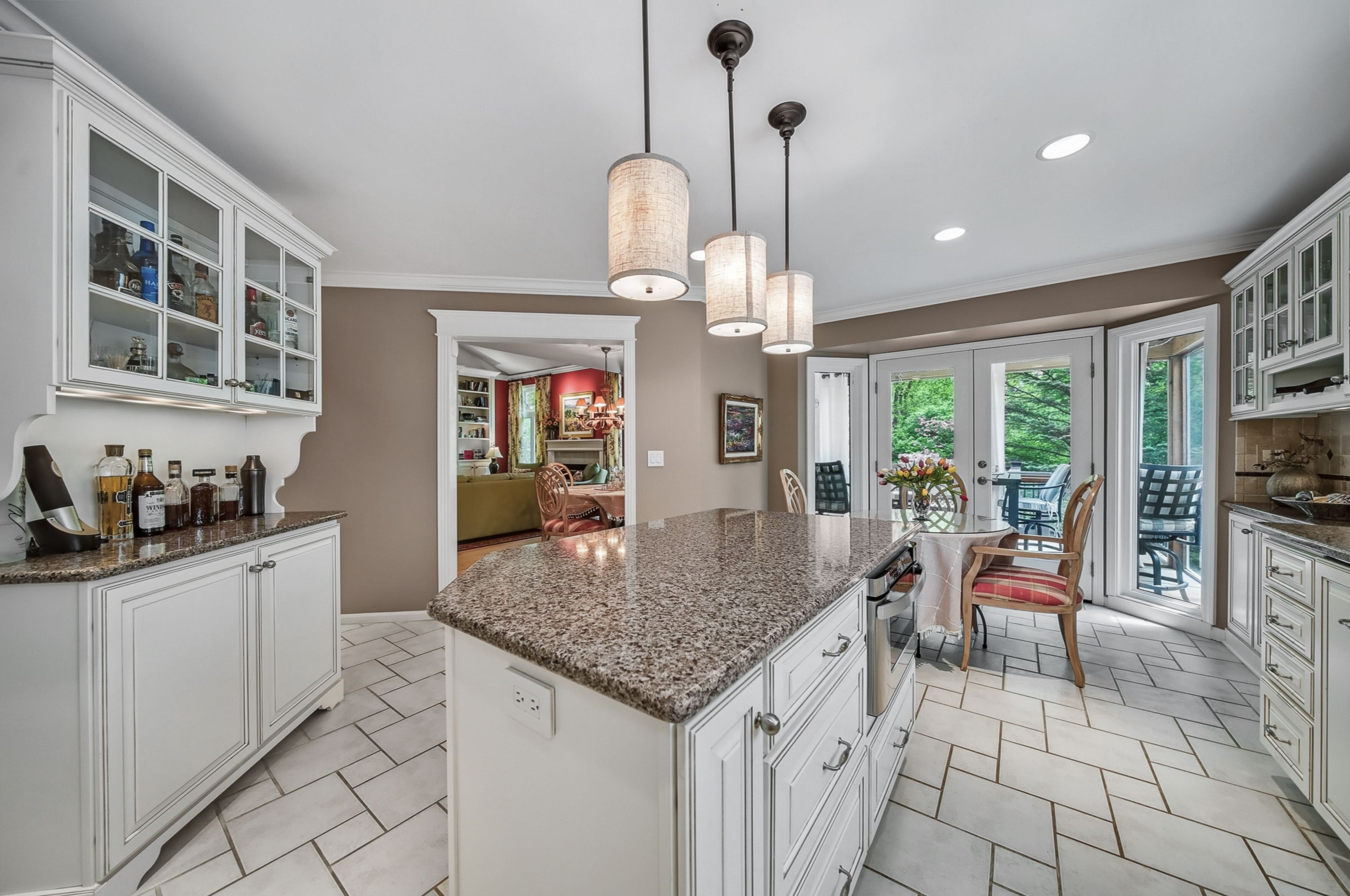 Rochester Hills City, Michigan 48309, United States, 3 Bedrooms Bedrooms, ,4 BathroomsBathrooms,Residential,Pending,132016