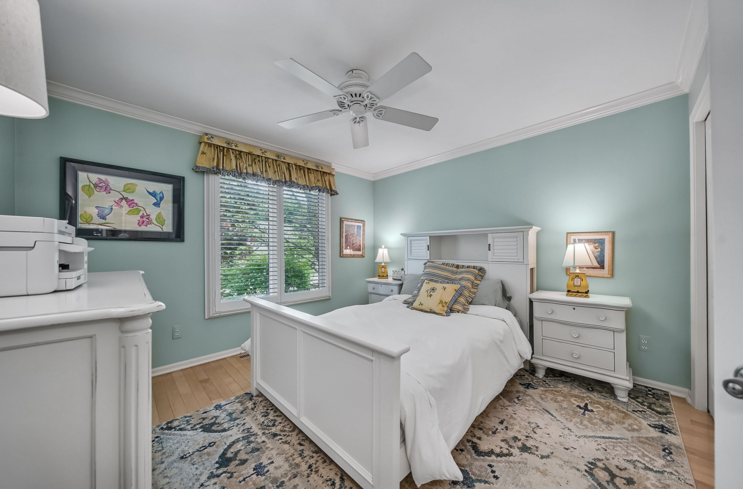 Rochester Hills City, Michigan 48309, United States, 3 Bedrooms Bedrooms, ,4 BathroomsBathrooms,Residential,Pending,132016