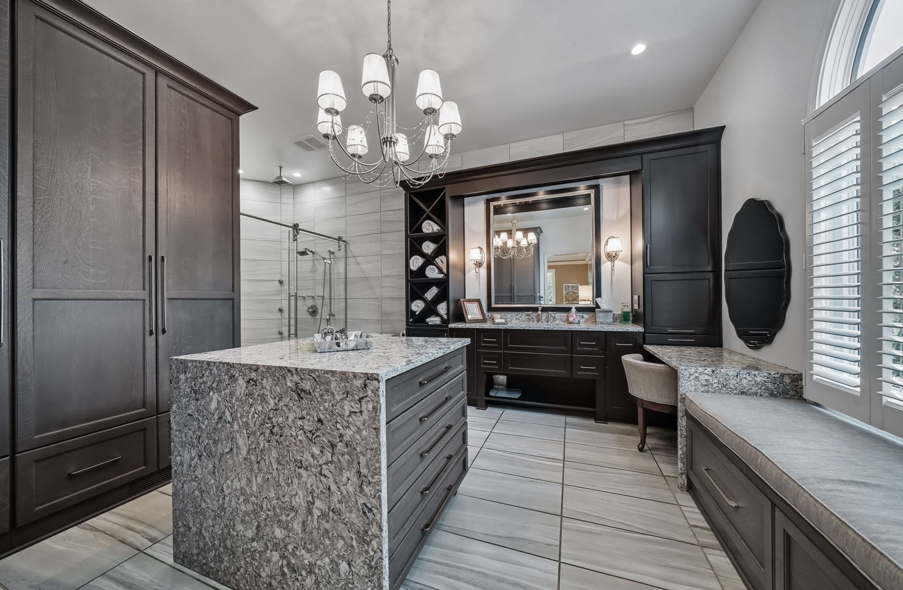 Rochester Hills City, Michigan 48309, United States, 3 Bedrooms Bedrooms, ,4 BathroomsBathrooms,Residential,Pending,132016