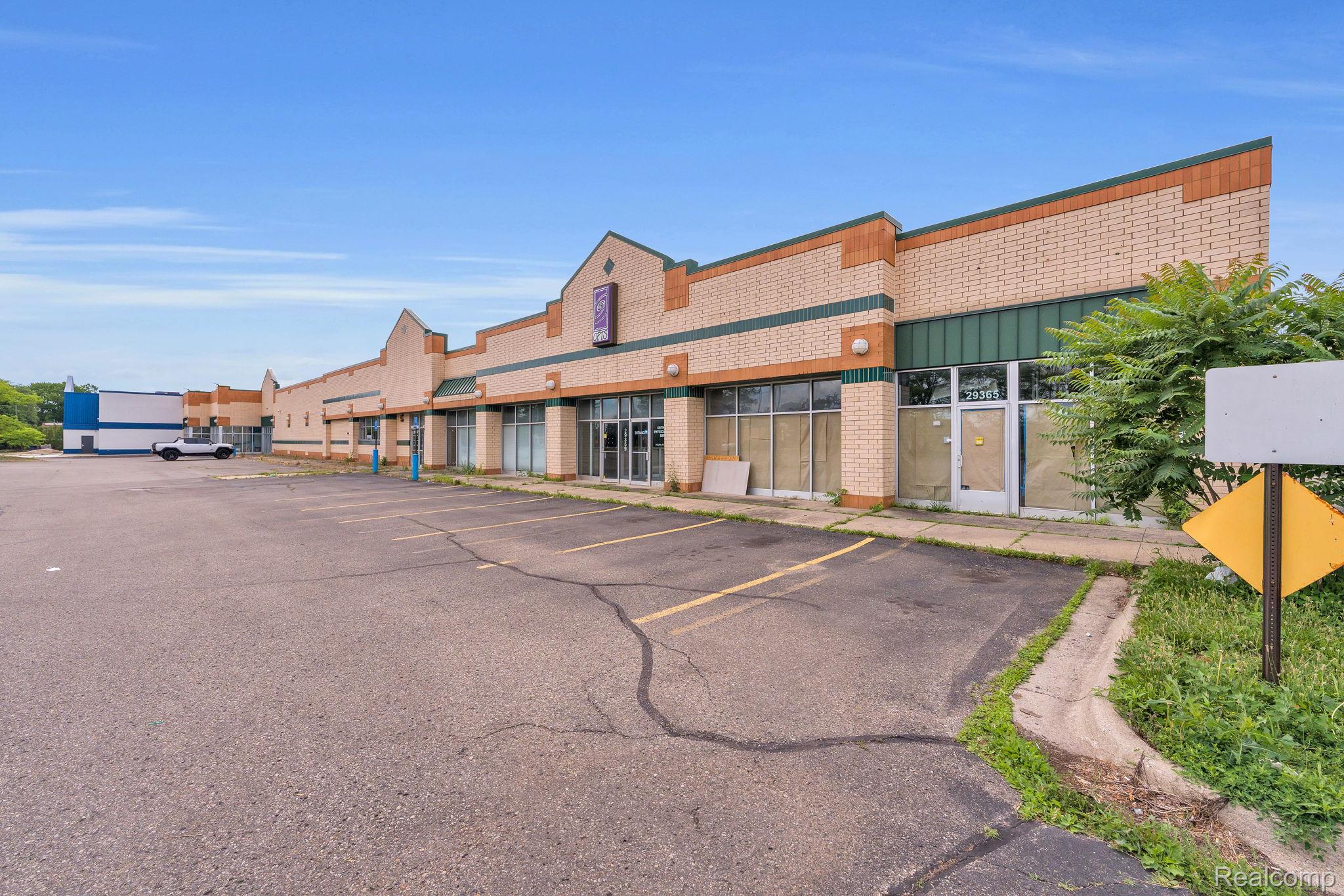 29311 Ann Arbor Trail