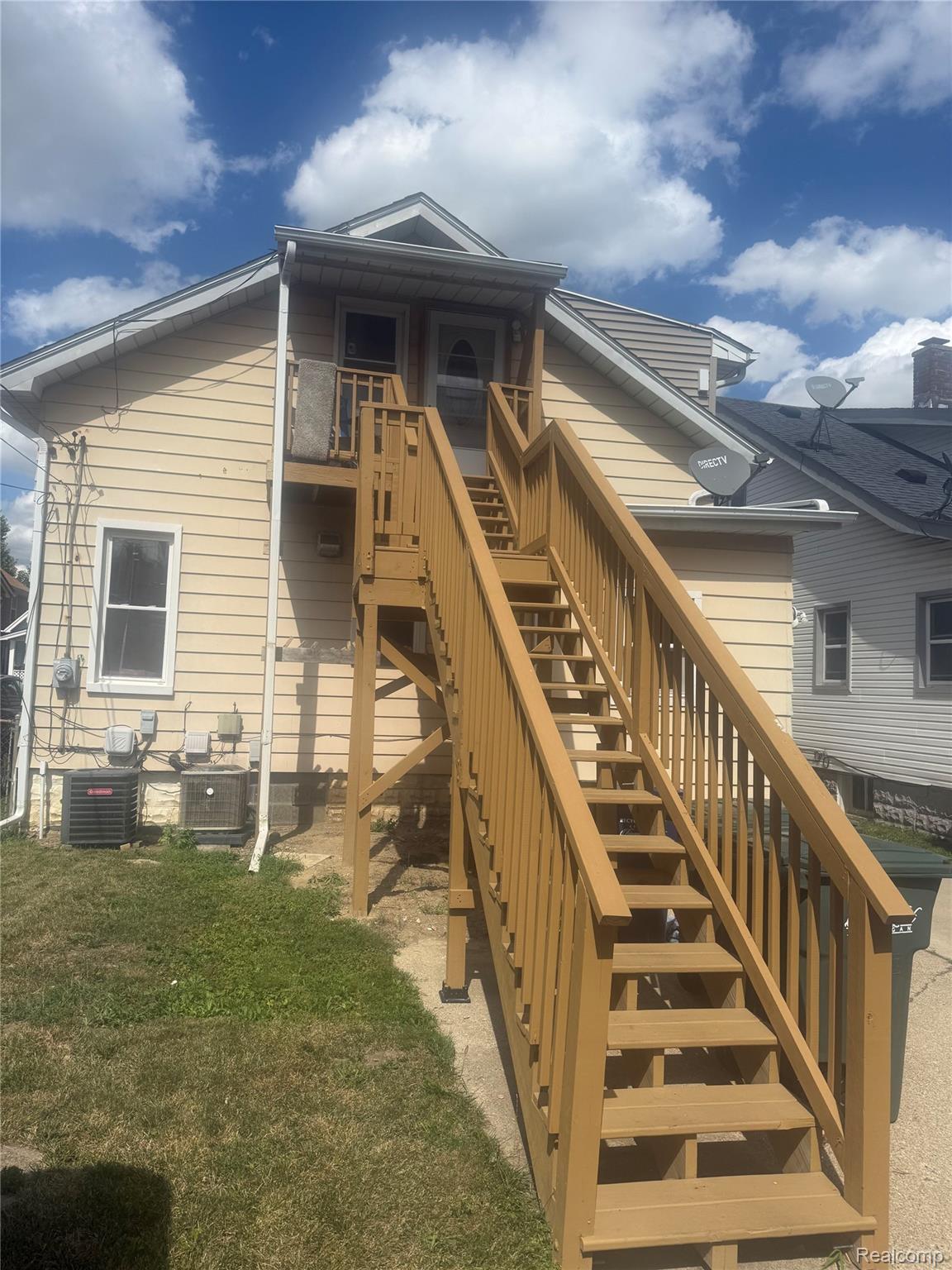 1307 University Avenue