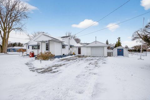 3385 Ernest Street Carrollton Township MI 48604