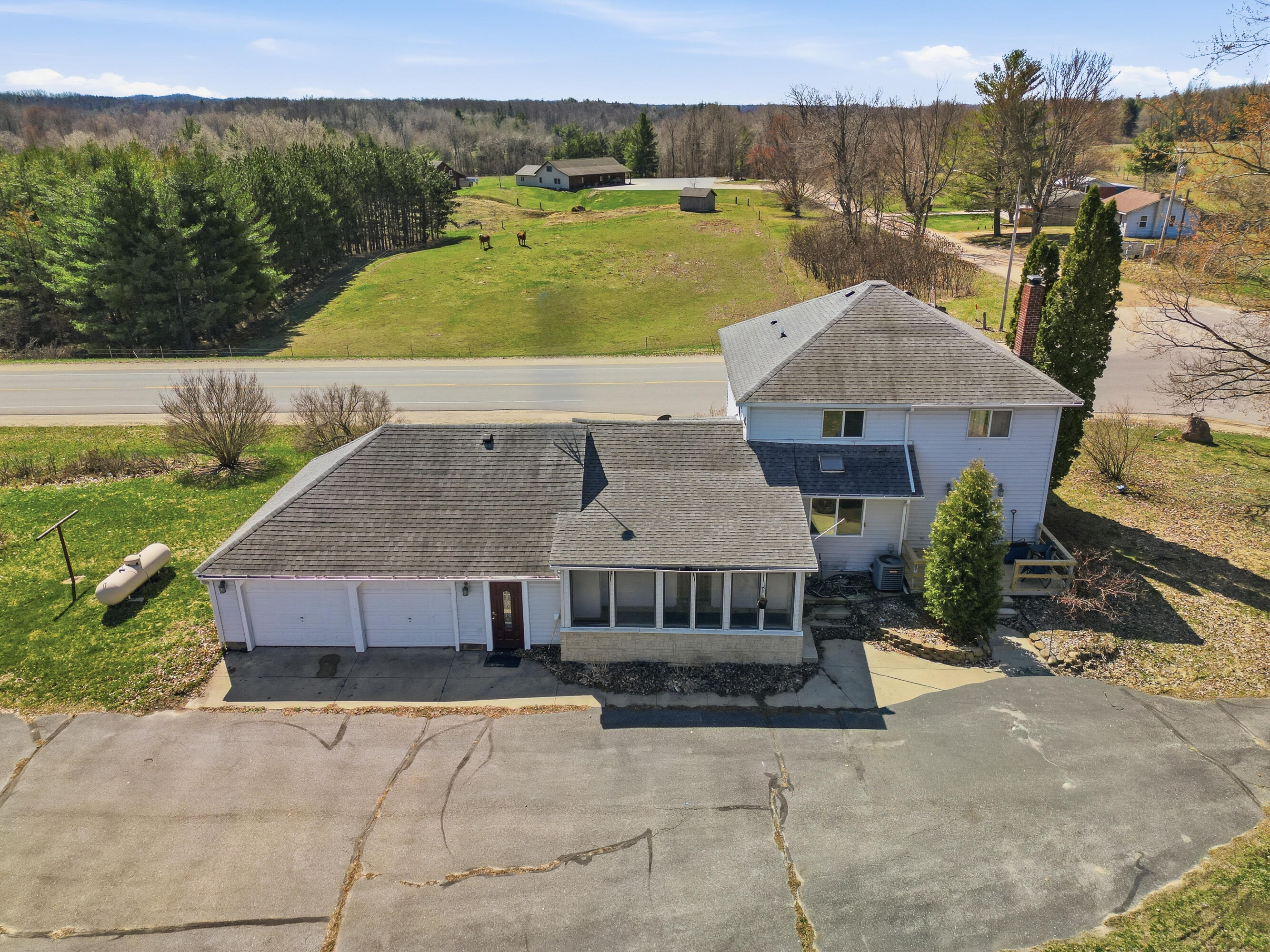 16480 16 Mile Road