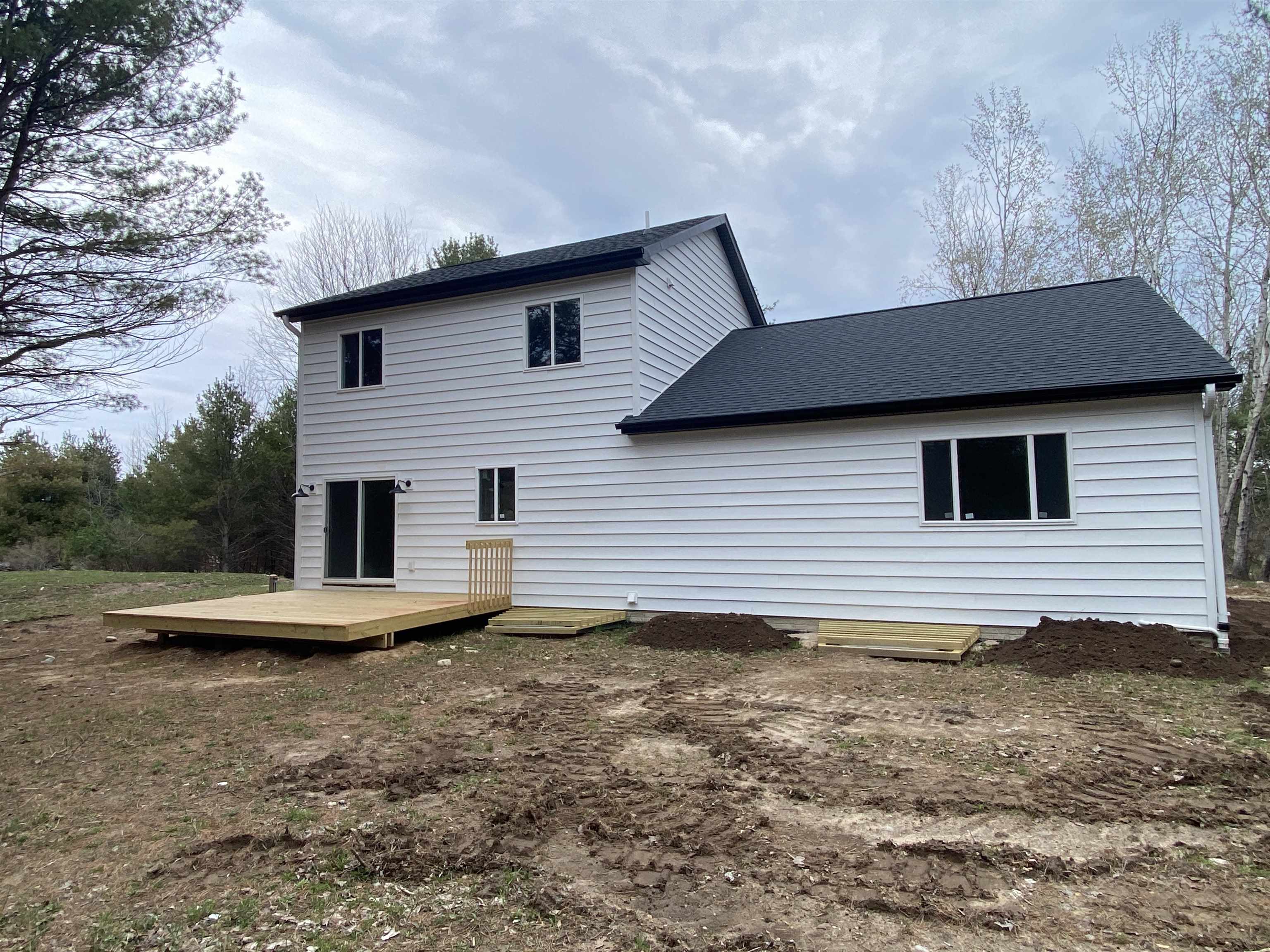 10402 Western Road