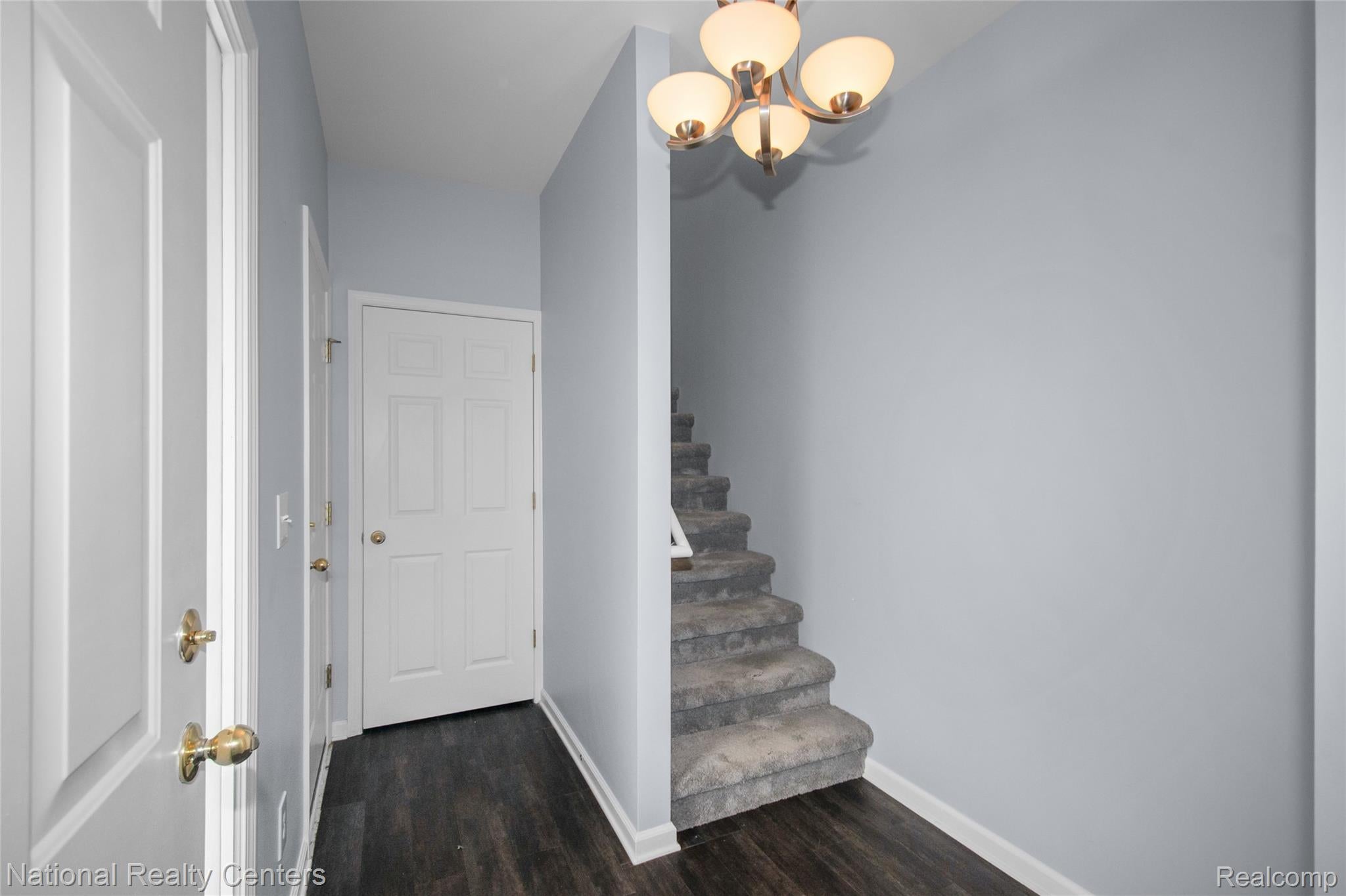 7094 Magnolia Lane