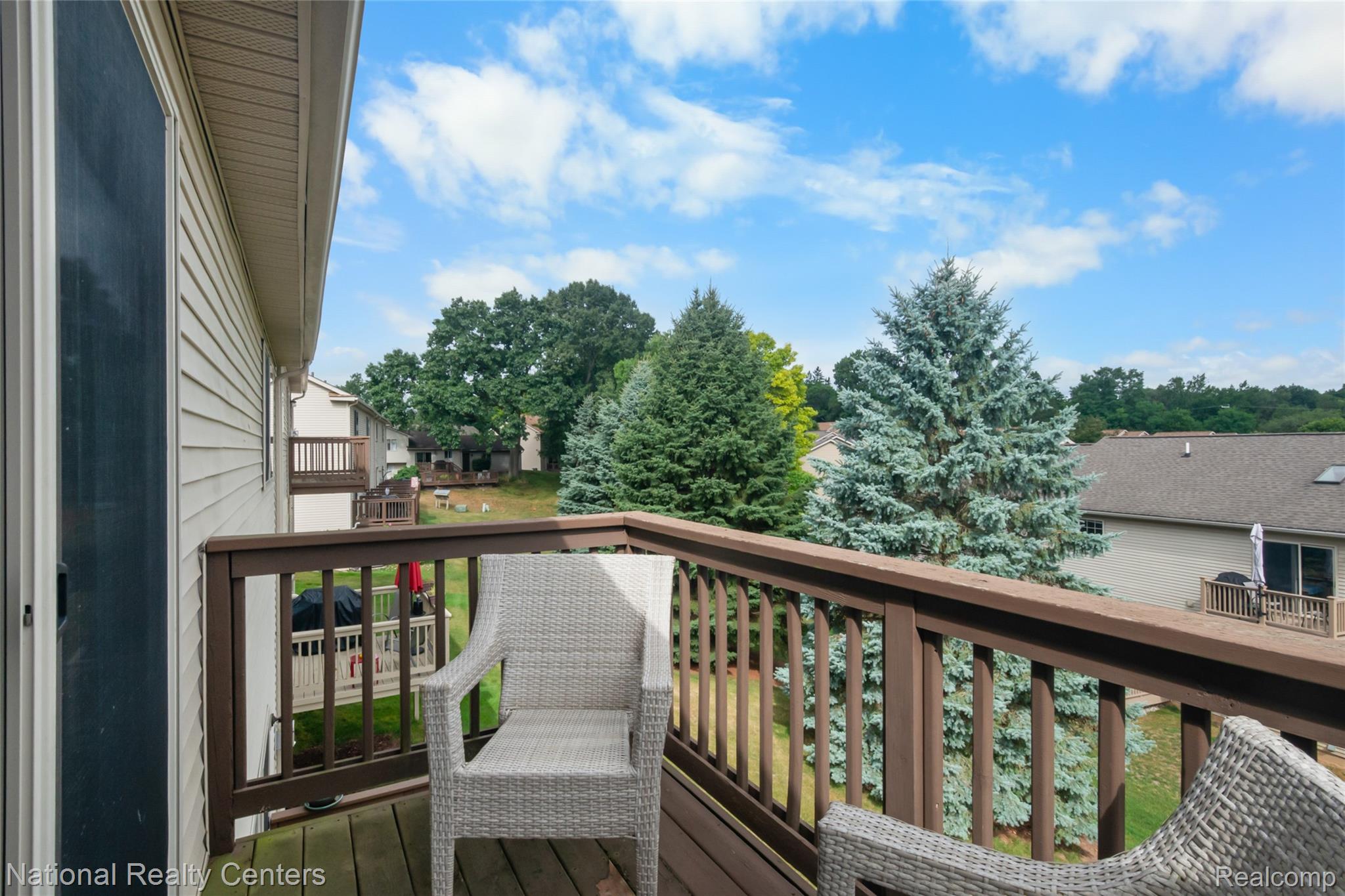 7094 Magnolia Lane