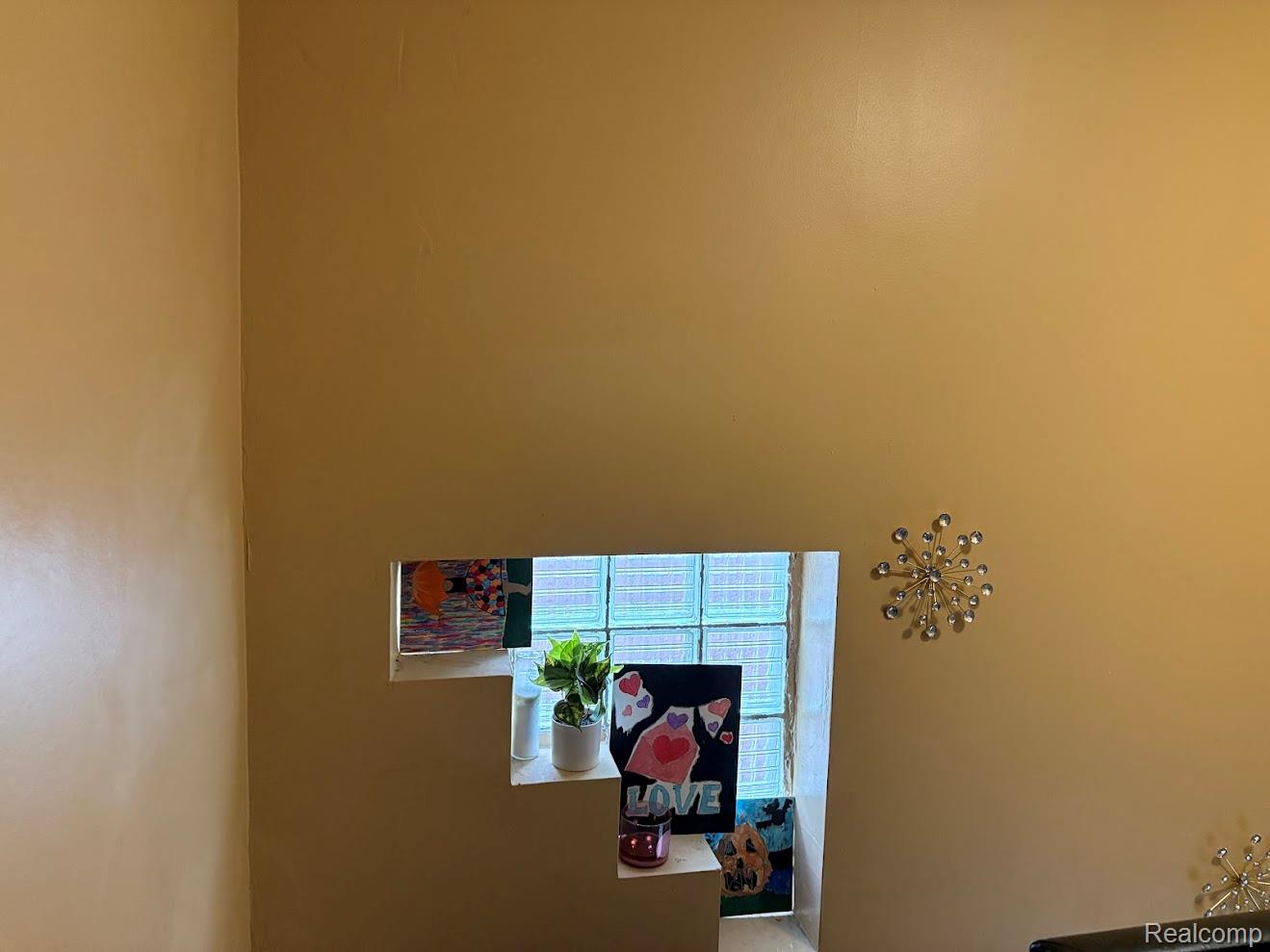 17195 APPOLINE Street