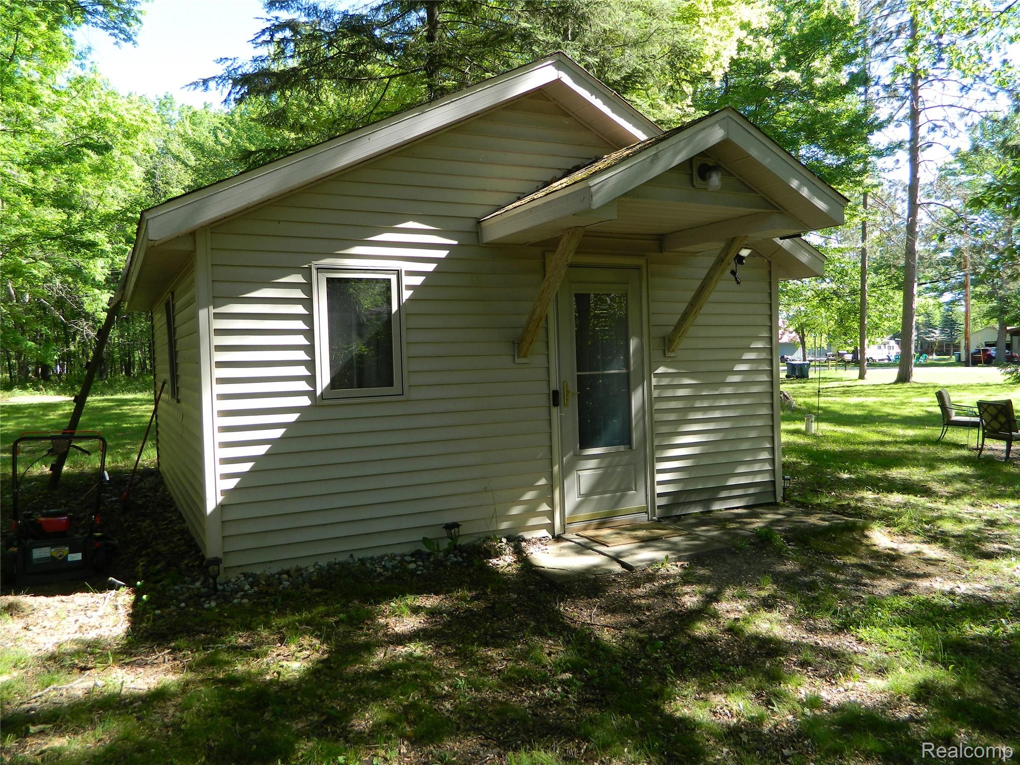 2007 N Markey Road
