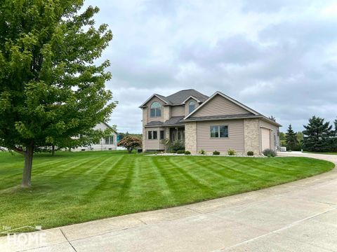 Tiny photo for 620 Elizabeth Drive, Caledonia Charter Township, MI 48867 (MLS # 5050196382)