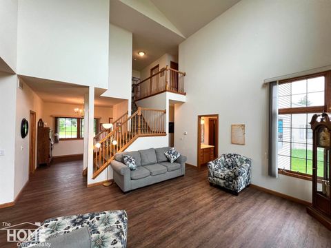 Tiny photo for 620 Elizabeth Drive, Caledonia Charter Township, MI 48867 (MLS # 5050196382)