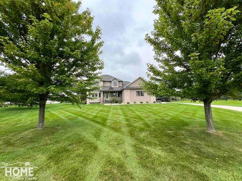 Tiny photo for 620 Elizabeth Drive, Caledonia Charter Township, MI 48867 (MLS # 5050196382)