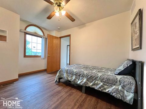 Tiny photo for 620 Elizabeth Drive, Caledonia Charter Township, MI 48867 (MLS # 5050196382)