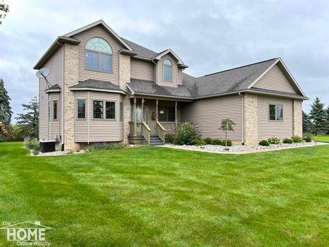 Tiny photo for 620 Elizabeth Drive, Caledonia Charter Township, MI 48867 (MLS # 5050196382)