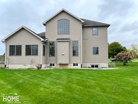 Tiny photo for 620 Elizabeth Drive, Caledonia Charter Township, MI 48867 (MLS # 5050196382)