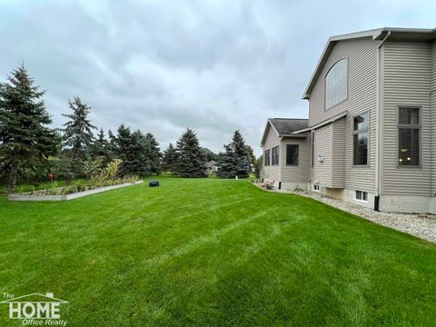 Tiny photo for 620 Elizabeth Drive, Caledonia Charter Township, MI 48867 (MLS # 5050196382)