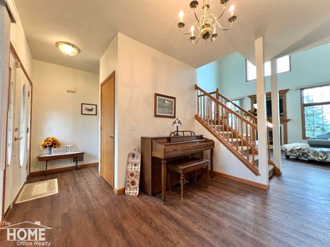 Tiny photo for 620 Elizabeth Drive, Caledonia Charter Township, MI 48867 (MLS # 5050196382)