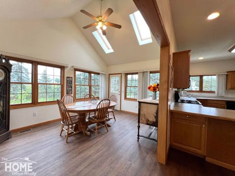 Tiny photo for 620 Elizabeth Drive, Caledonia Charter Township, MI 48867 (MLS # 5050196382)