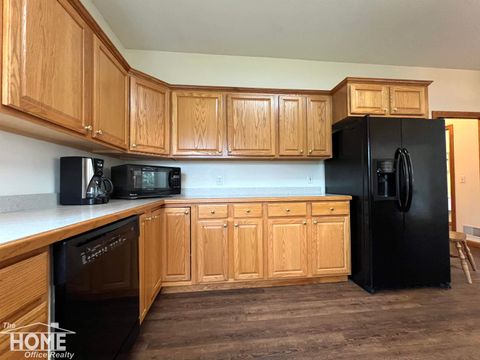 Tiny photo for 620 Elizabeth Drive, Caledonia Charter Township, MI 48867 (MLS # 5050196382)