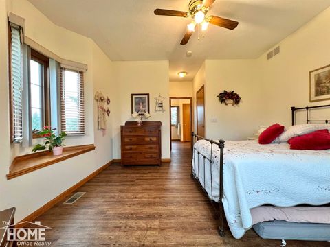 Tiny photo for 620 Elizabeth Drive, Caledonia Charter Township, MI 48867 (MLS # 5050196382)