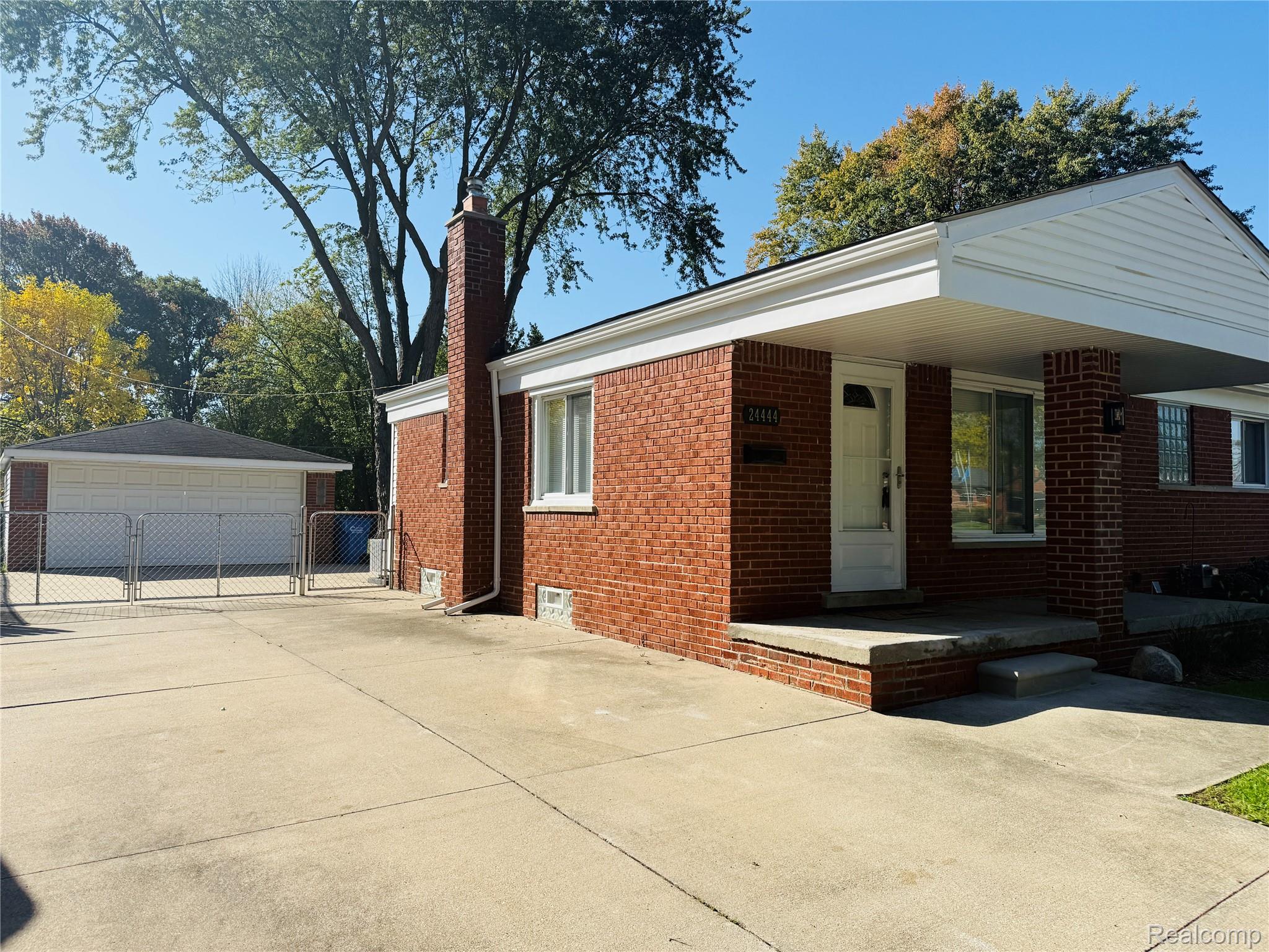 24444 Prairie Lane