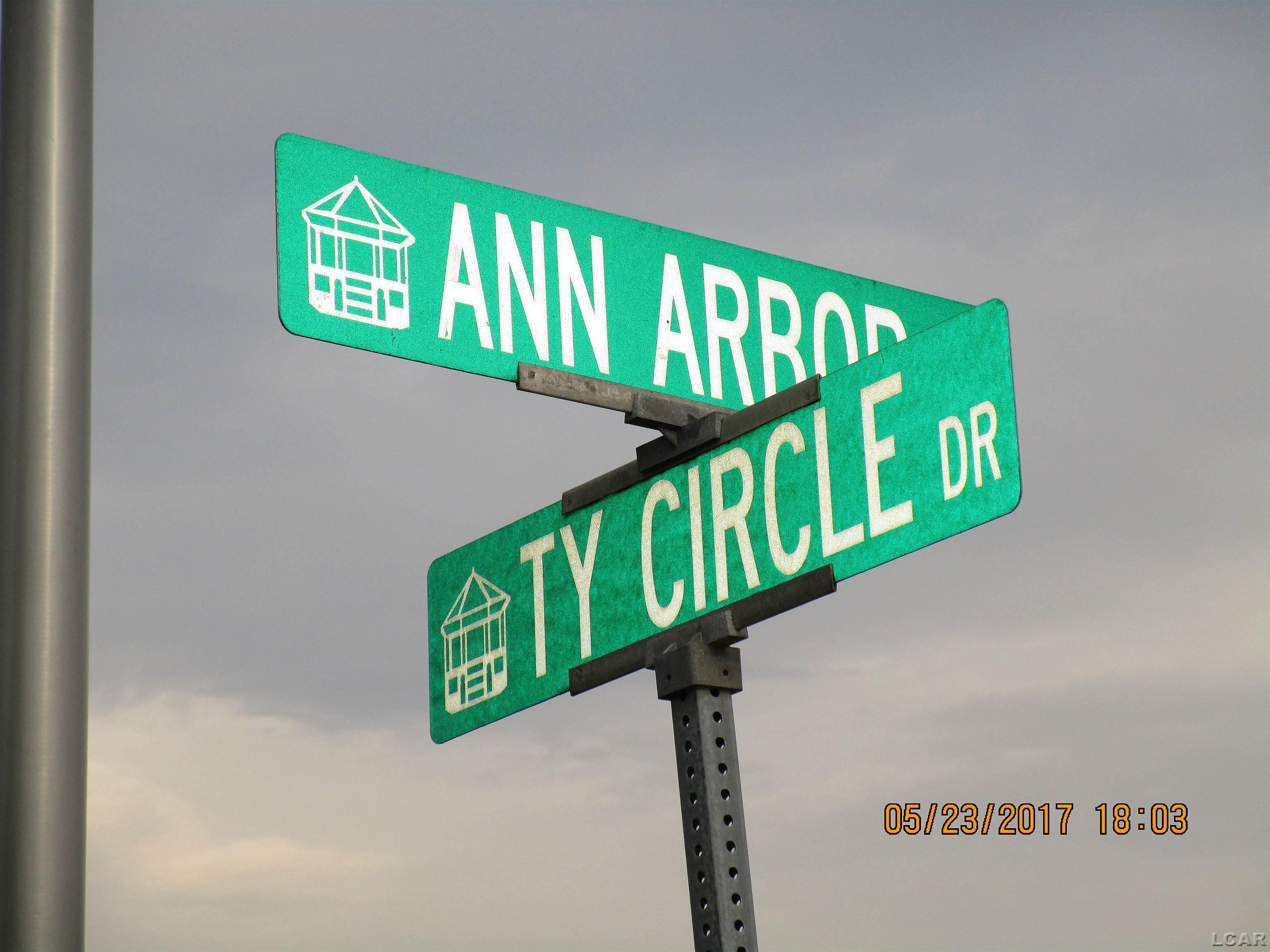 596 Ty Circle Circle