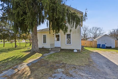 532 E Broad Street Linden City MI 48451