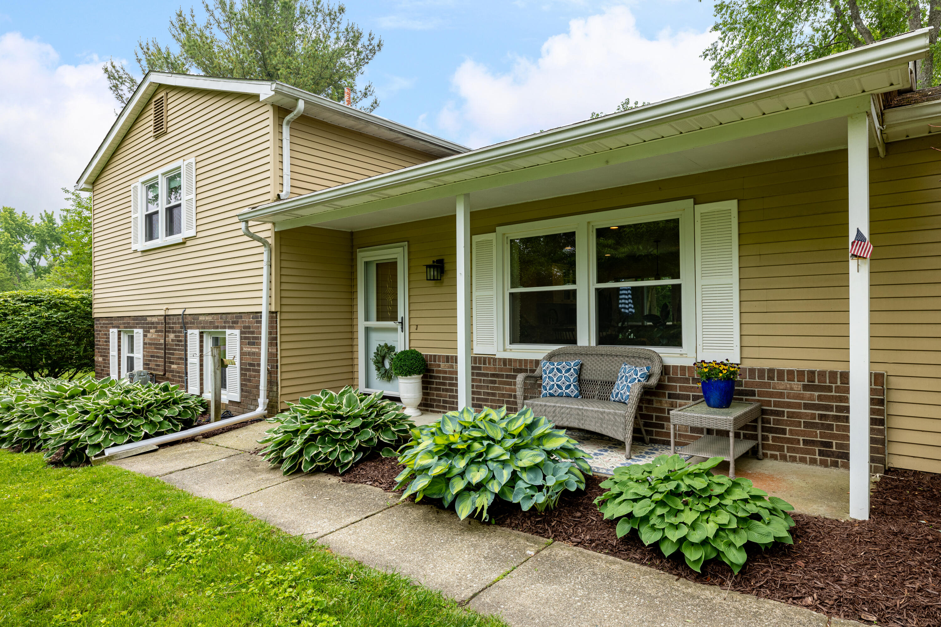 9177 Horseshoe Bend