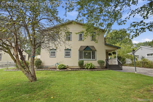 21860 FENSTER ST, BELLEVILLE, MI 48111 - Image 8e994dc6feba2b9437a9545ef6b18e91/871423706