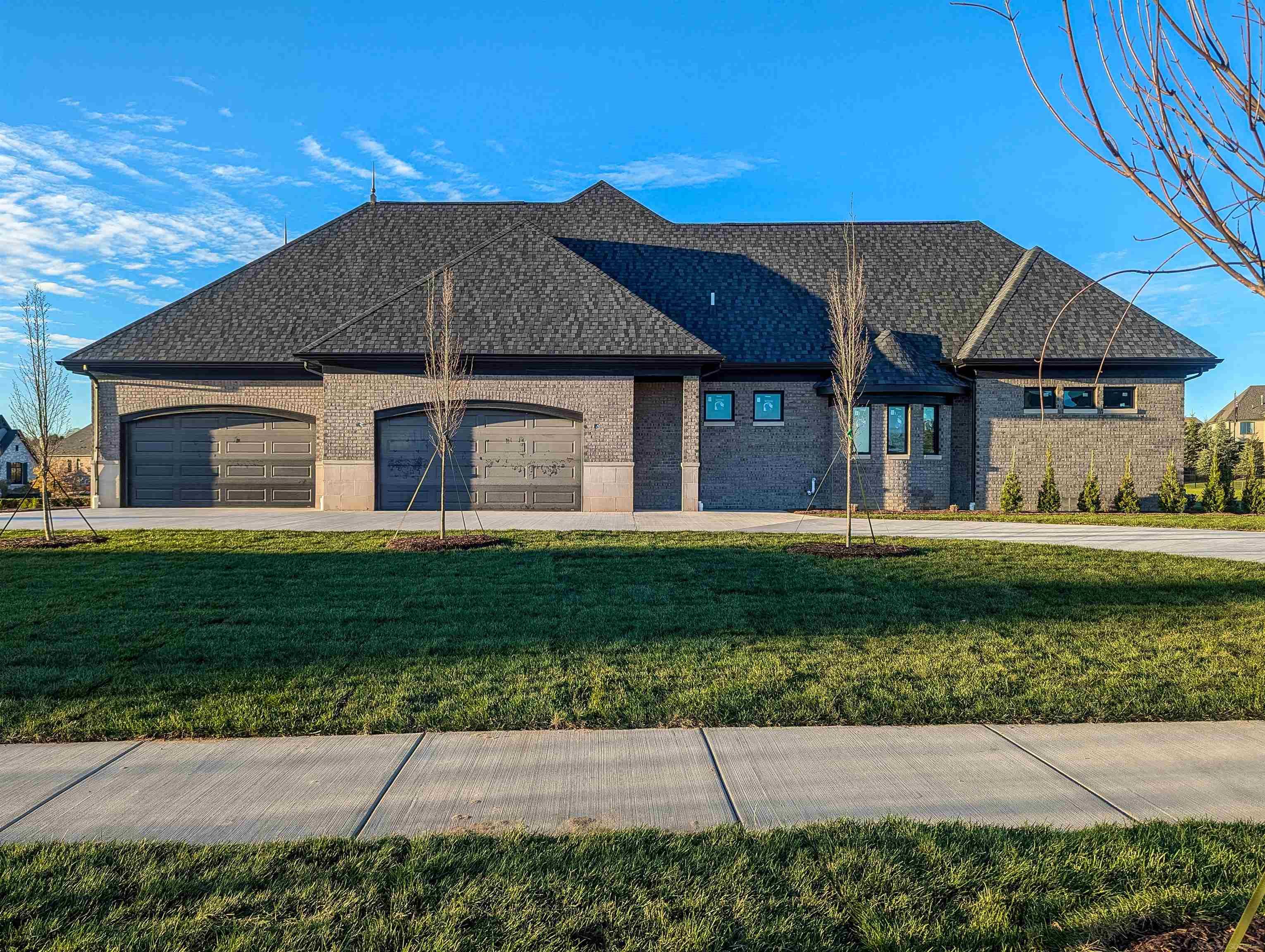 61570 Cotswold Drive