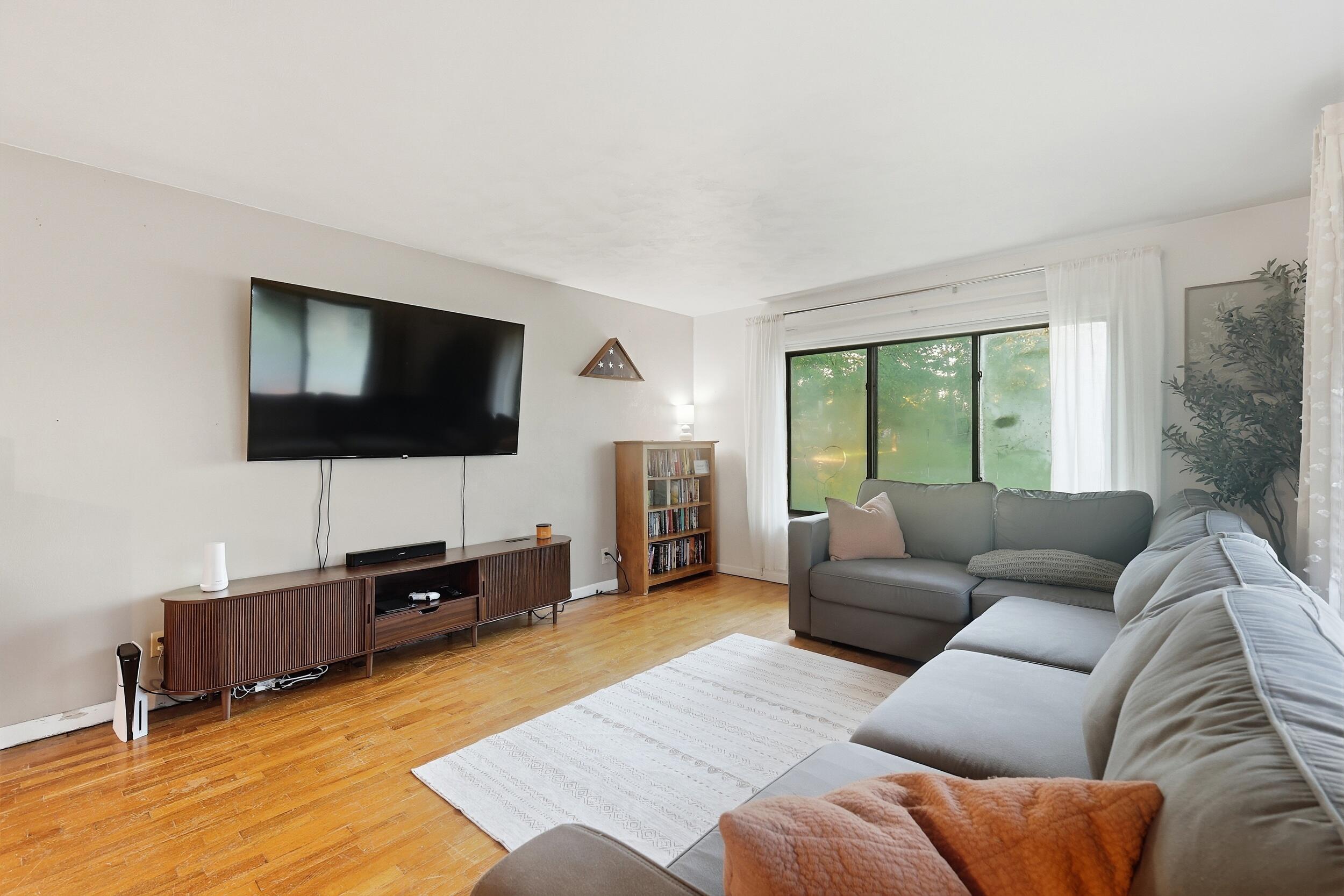 236 W South Street