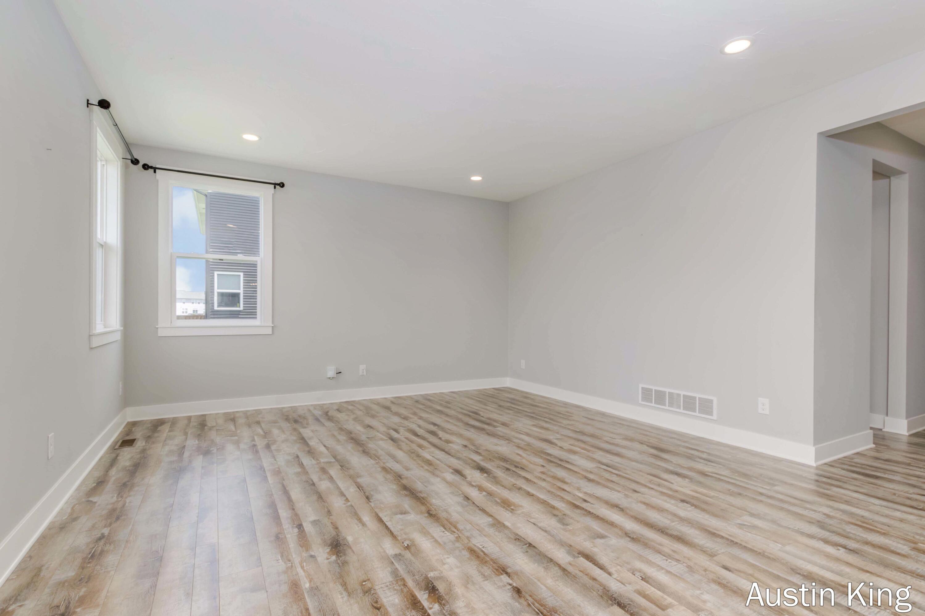 Georgetown Charter Township, Michigan 49426, United States, 4 Bedrooms Bedrooms, ,3 BathroomsBathrooms,Residential,Active,169225