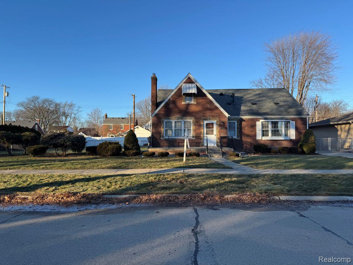 13226 Catalpa Street