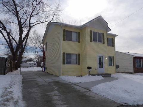 A home in WarrenCity_Macomb