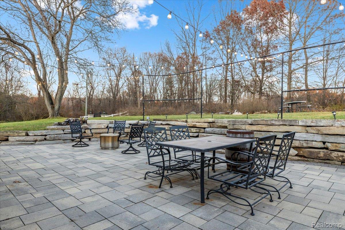 Clarkston, Michigan 48348, United States, 3 Bedrooms Bedrooms, ,2 BathroomsBathrooms,Residential,Active,253694