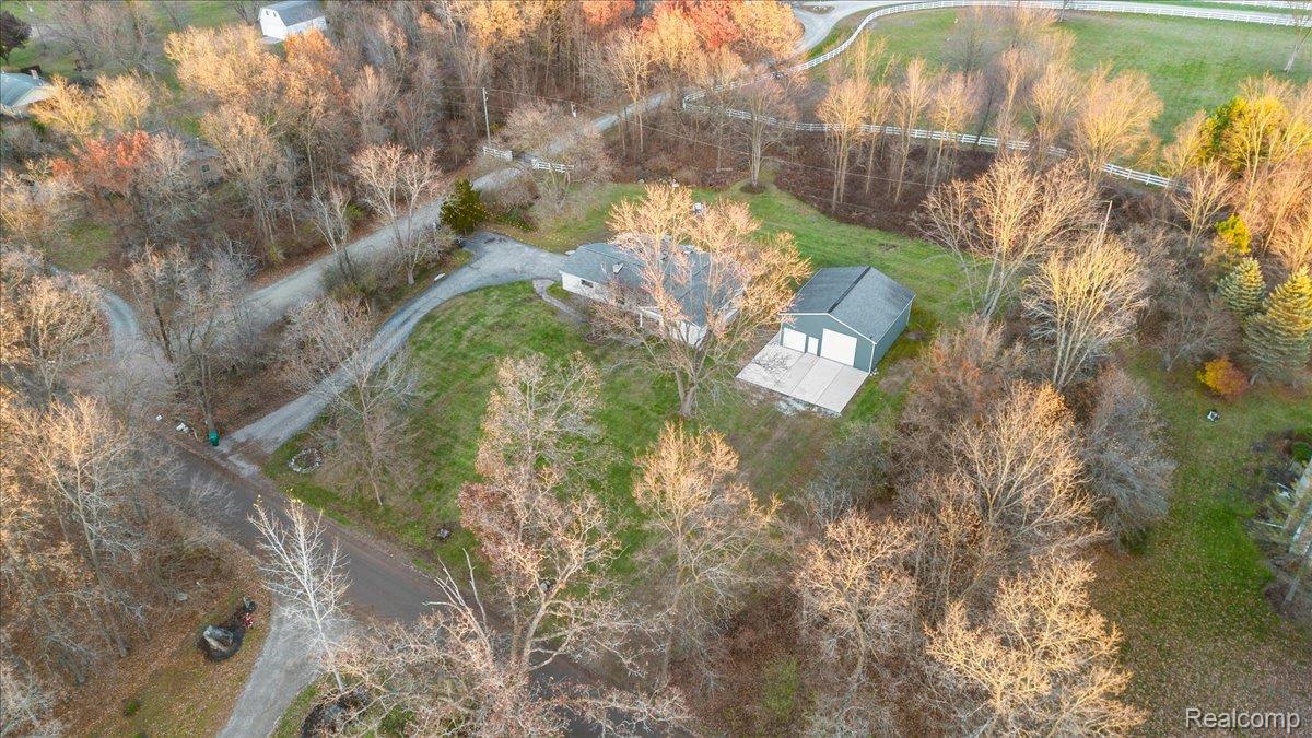 Clarkston, Michigan 48348, United States, 3 Bedrooms Bedrooms, ,2 BathroomsBathrooms,Residential,Active,253694