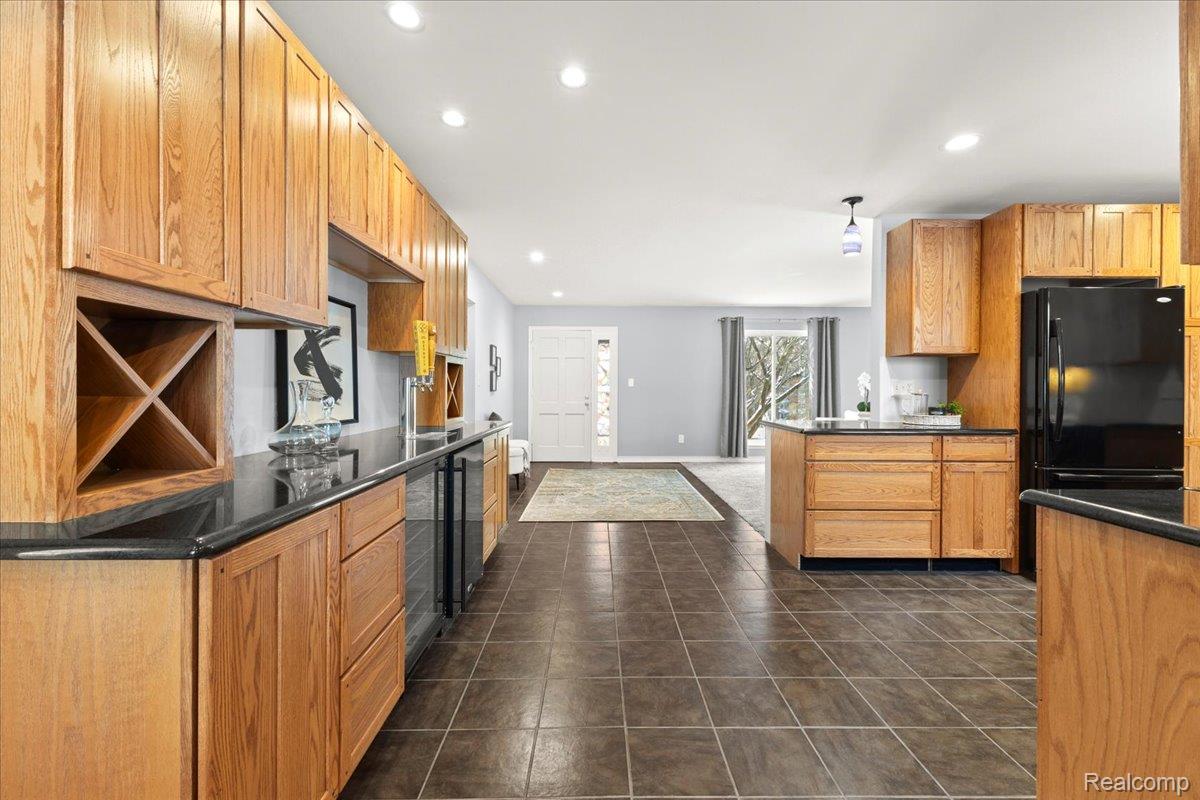 Clarkston, Michigan 48348, United States, 3 Bedrooms Bedrooms, ,2 BathroomsBathrooms,Residential,Active,253694