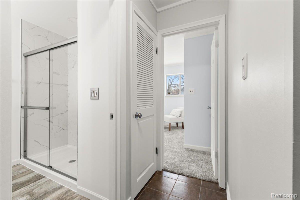 Clarkston, Michigan 48348, United States, 3 Bedrooms Bedrooms, ,2 BathroomsBathrooms,Residential,Active,253694