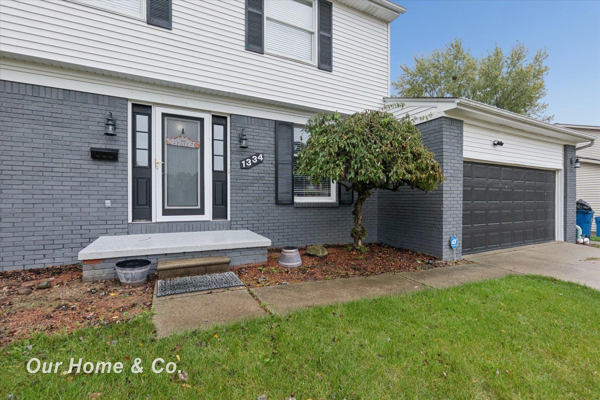 1334 Greenview Drive