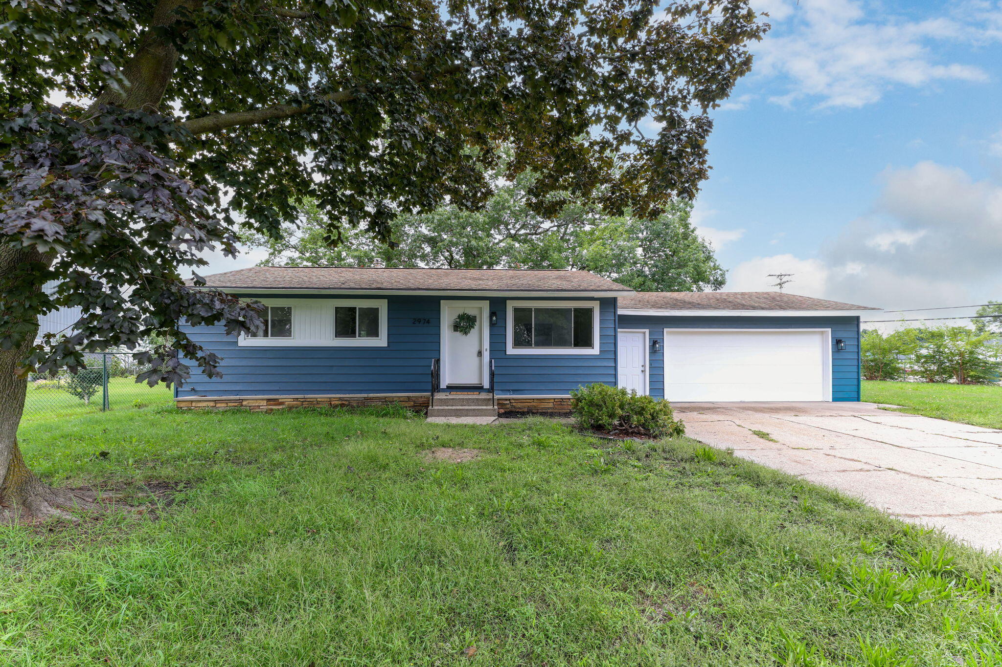 2974 Woodcliffe Drive