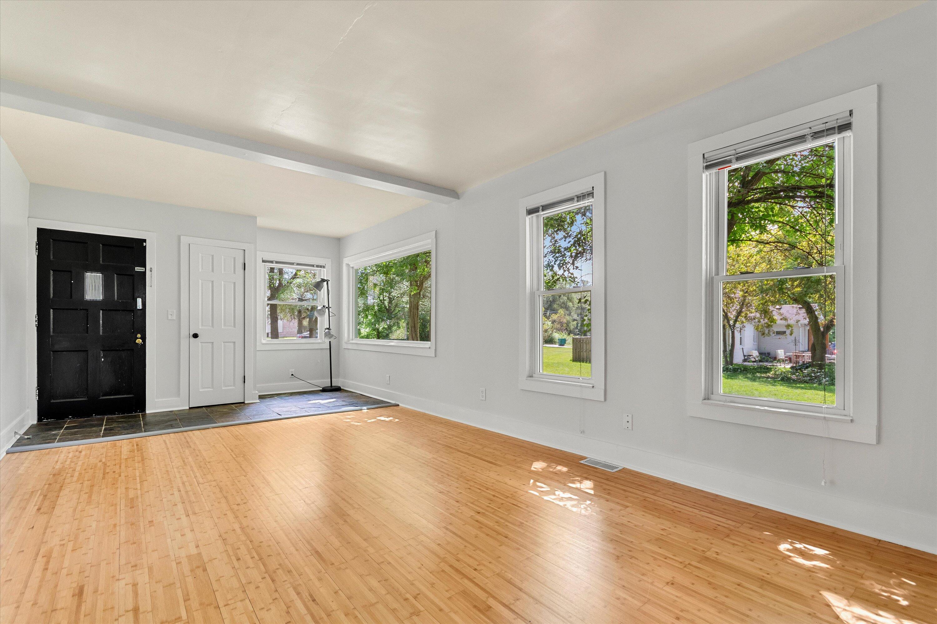 98 S Harris Road
