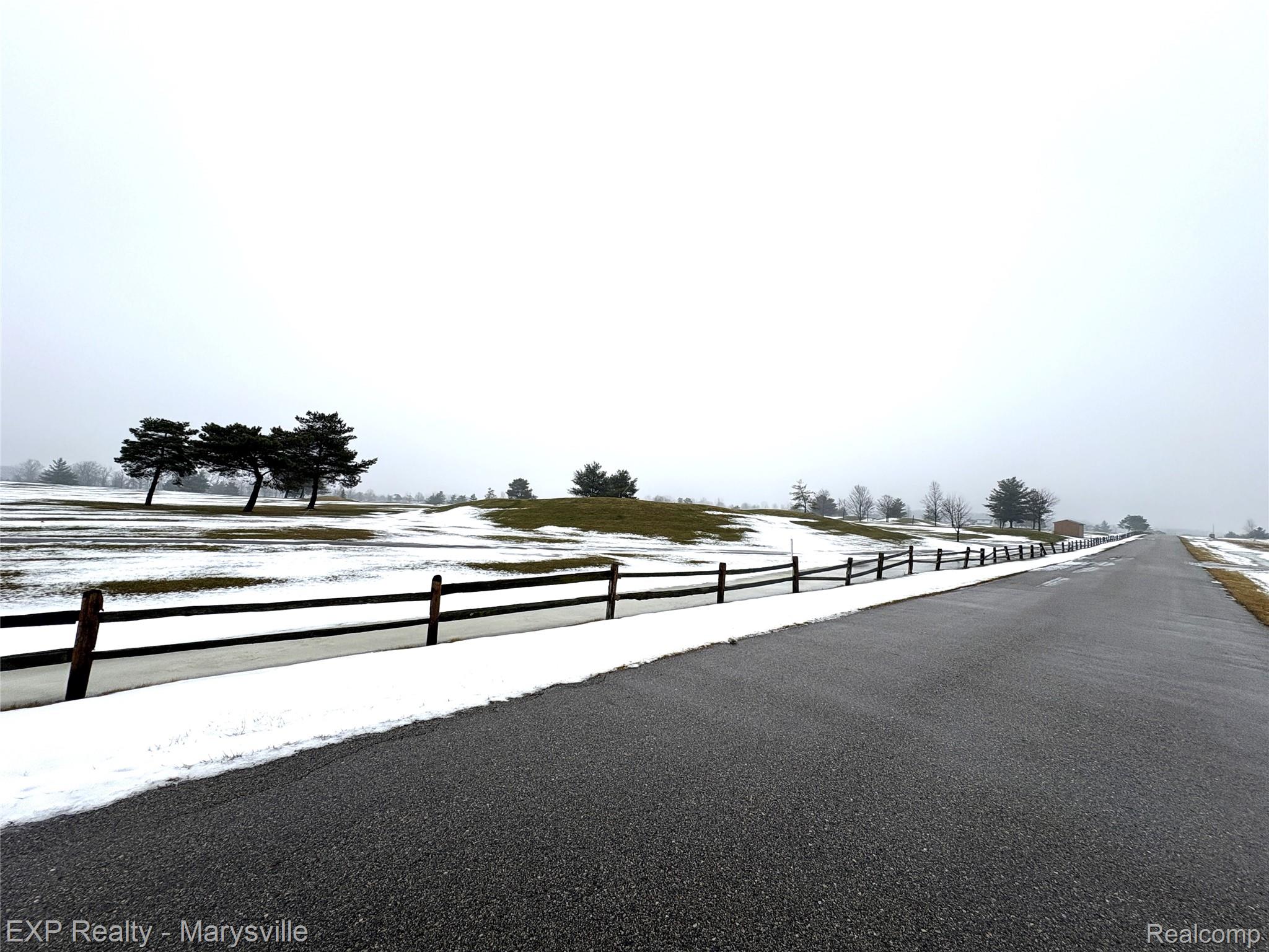 1 Putt-R Dr Putt-R Drive