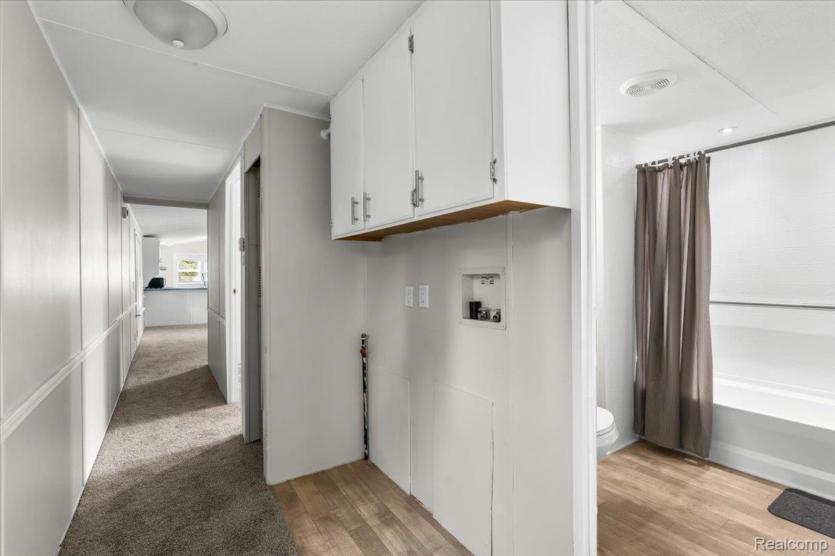 Oxford Village, Michigan 48371, United States, 2 Bedrooms Bedrooms, ,2 BathroomsBathrooms,Residential,Active,174346