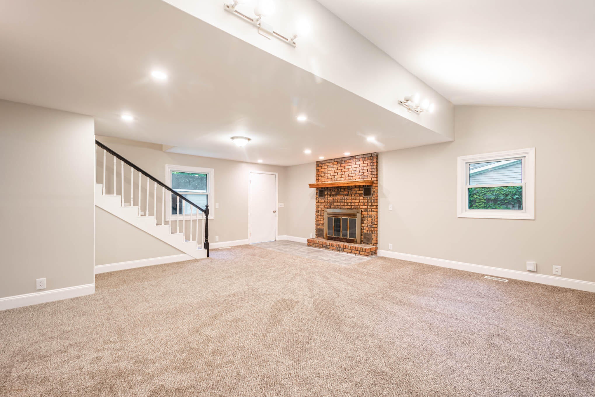 3908 Grand Prairie Road