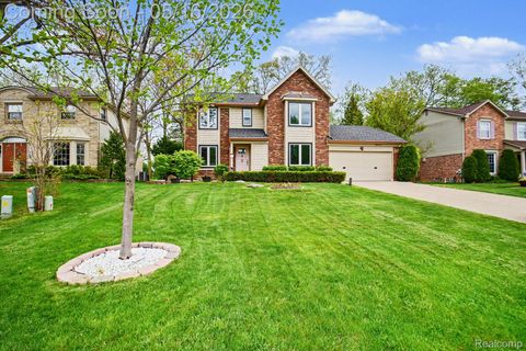 Photo of 2982 Powderhorn Ridge Road, Rochester Hills City, MI 48309 (MLS # 20261034001)